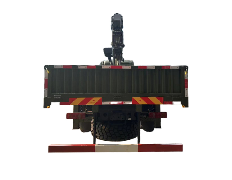 軍用隨車吊 起重運輸車(圖5)